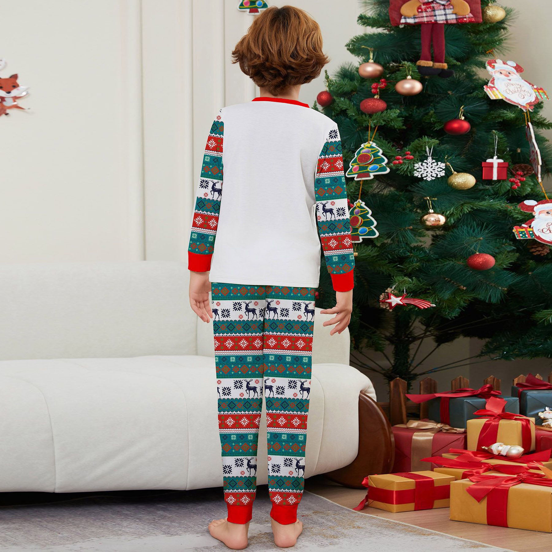 Christmas Deer print Contrasting colors Family Matching Pajamas Sets