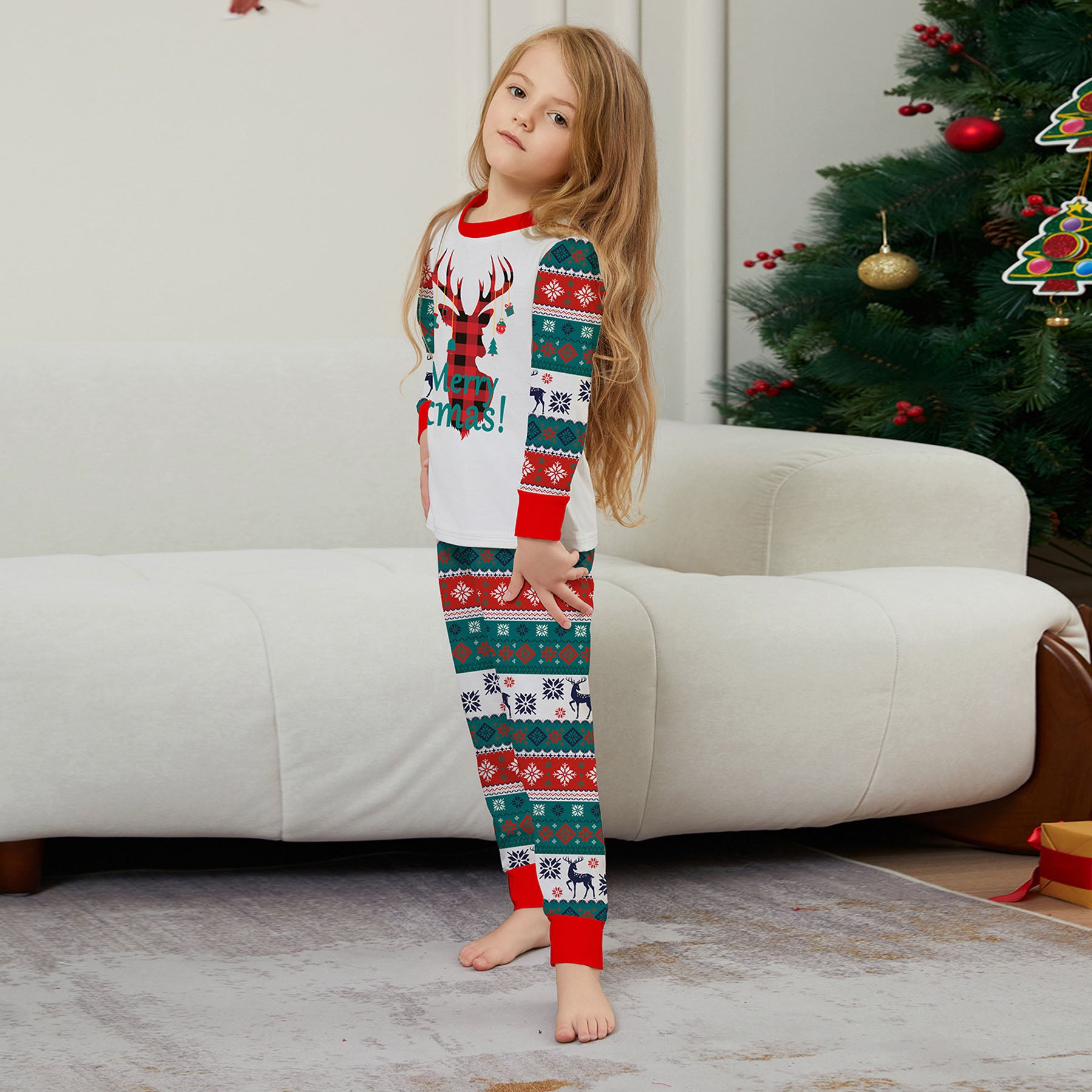 Christmas Deer print Contrasting colors Family Matching Pajamas Sets